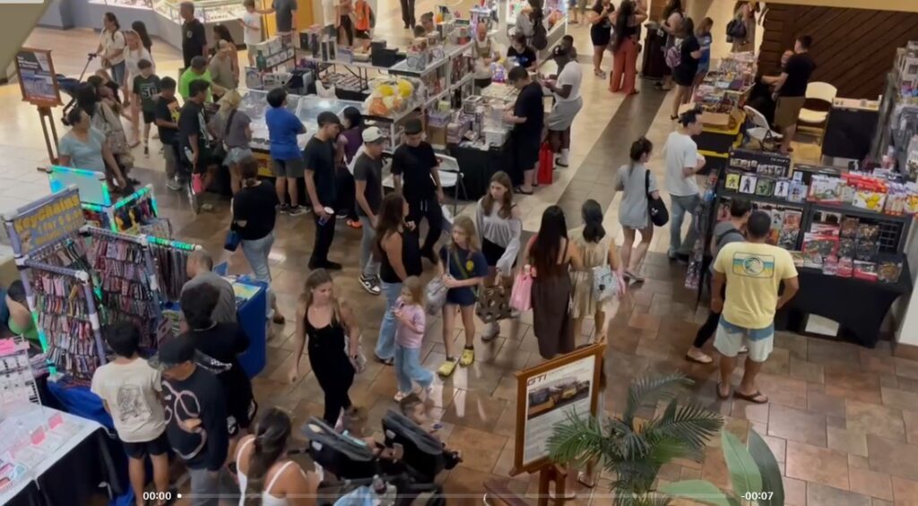 Crowds shopping with vendors at a previous HiCollector pop-culture event at Pearlridge Center